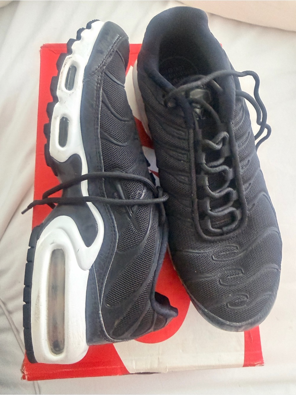 Women’s Nike Athletic Sneakers - Lightweight Comfort